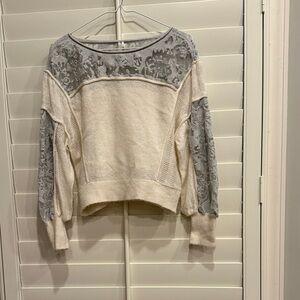 Cream and Gray Women's Sweater